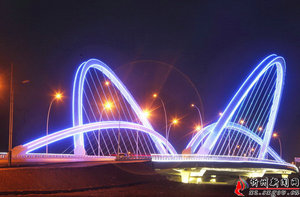 忻州慕山桥夜景